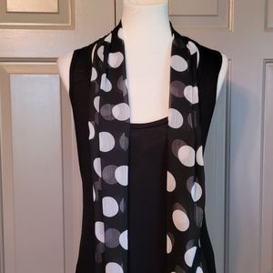 *FINAL PRICE *Maurices ladies black tank with attached scarf.